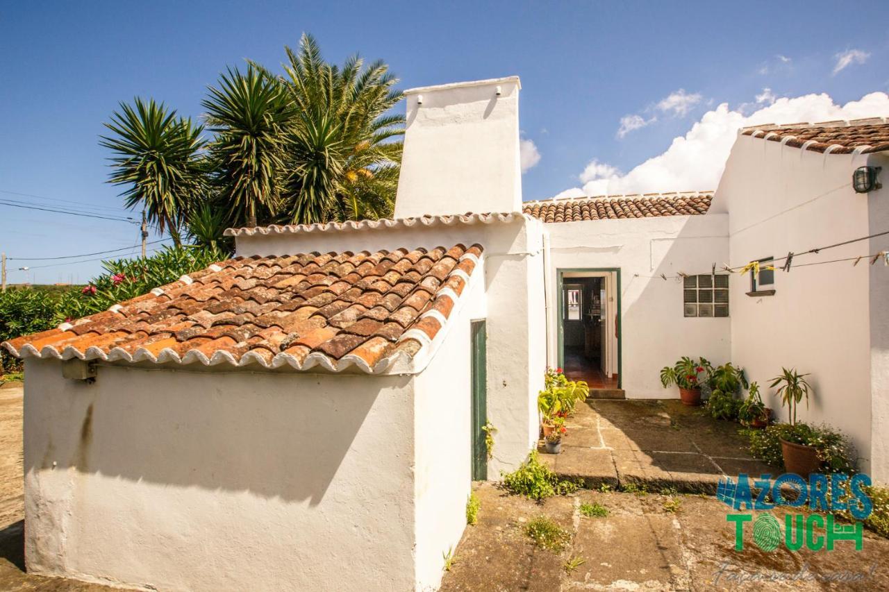 Hospedaria Casa D'Avo Praia da Vitória Exteriör bild