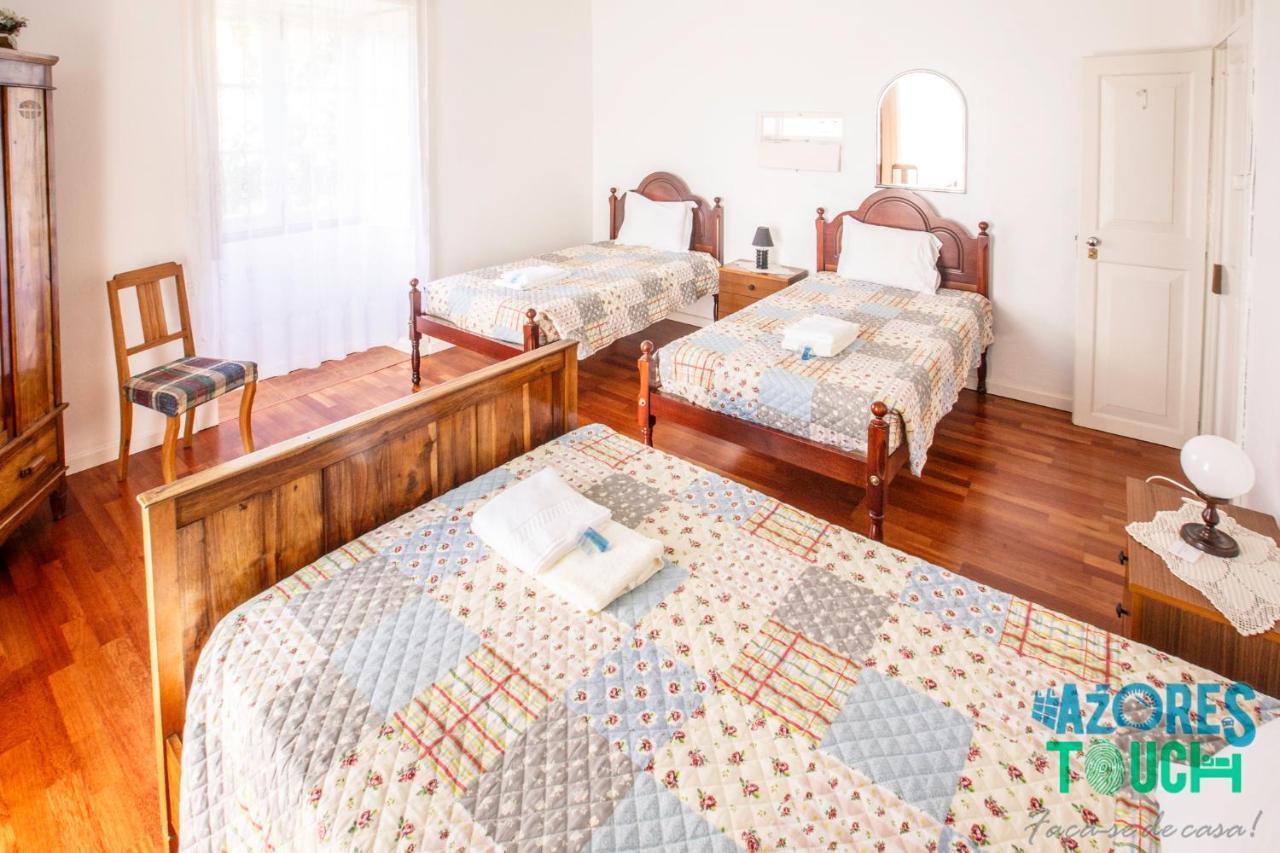 Hospedaria Casa D'Avo Praia da Vitória Exteriör bild